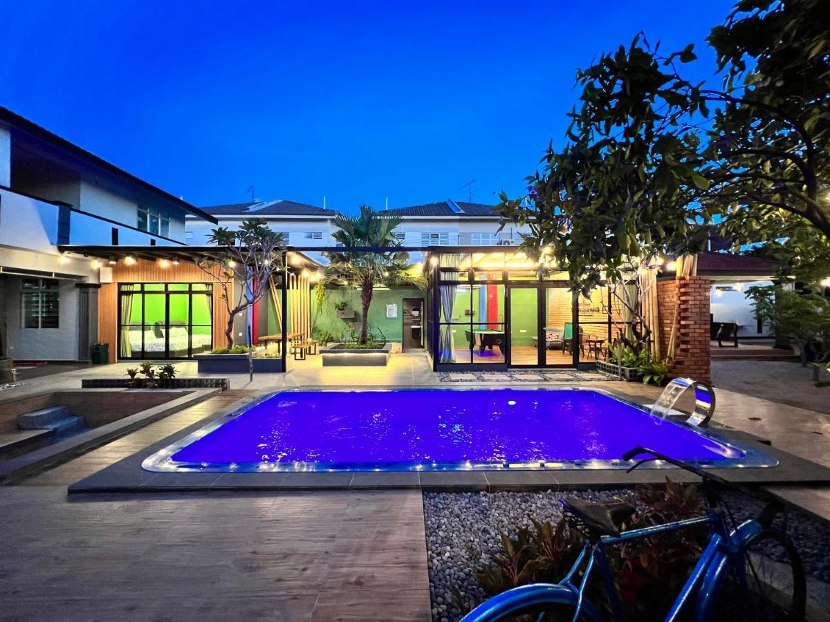 The Uniique Haus - Johor 1St Staycation Water Dining Experience Johor Bahru Luaran gambar